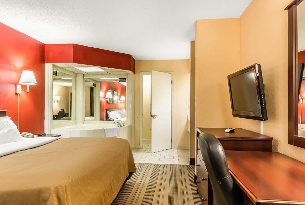 Quality Inn Gordonsville Eksteriør bilde